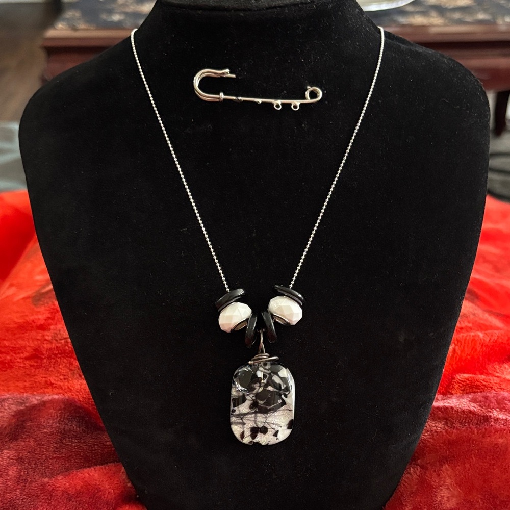 Handmade Black and White Glass Pendant 925 Silver Necklace